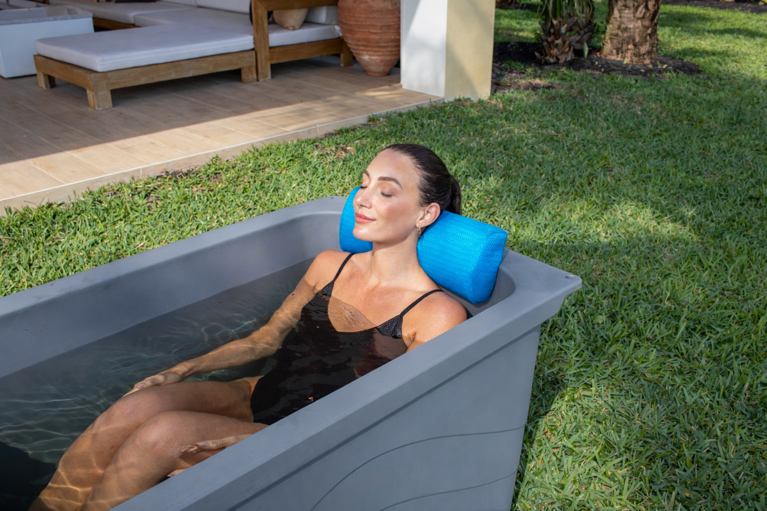 Frozin Cold Plunge Pillow Havelock Blue #Color_Havelock Blue