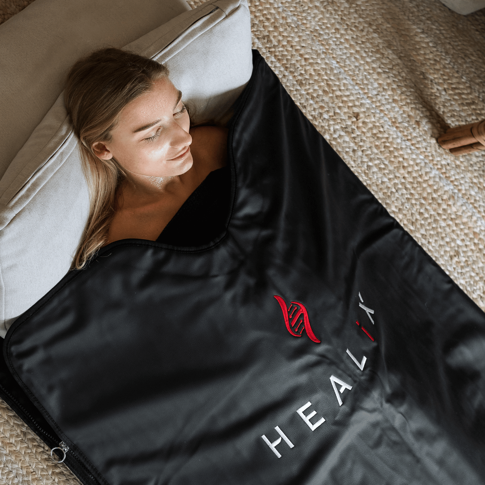 HEALiX-Z Infrared Sauna Blanket overhead view, woman lying inside