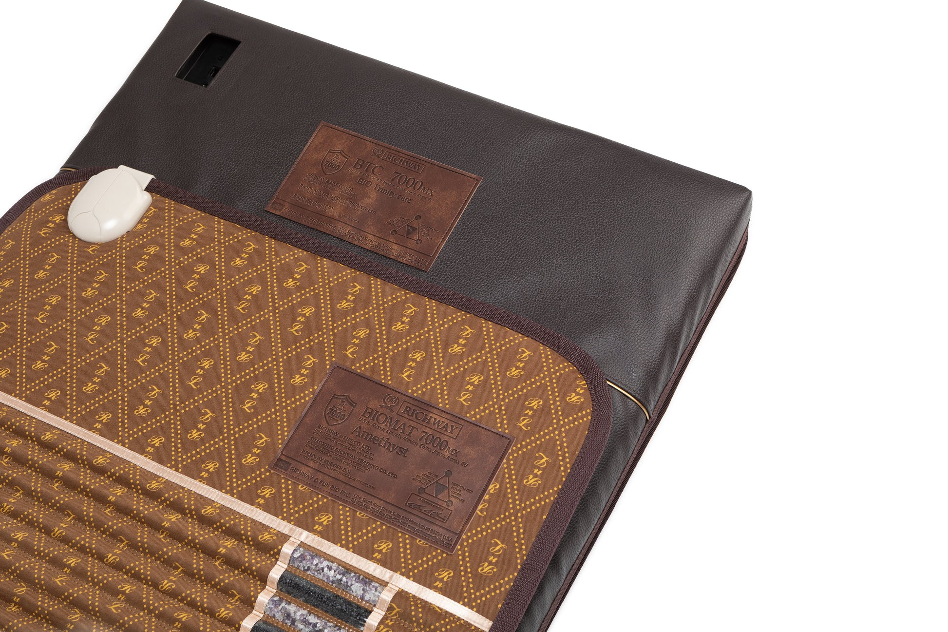 BioMat BioAcoustic Pro, monogram leather, top view