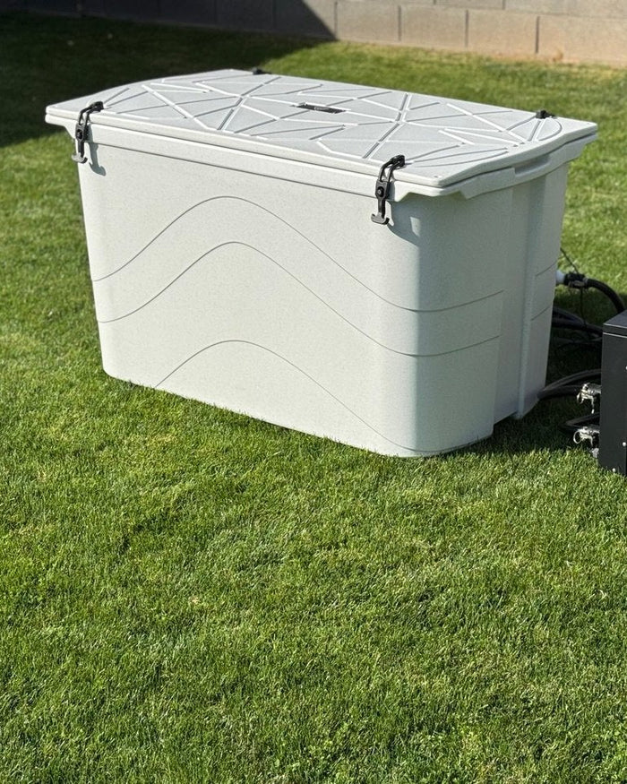 Frozin 400 Cold Plunge Tub