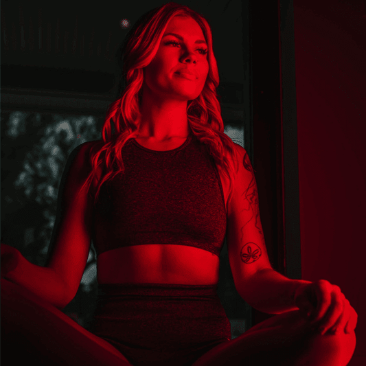 MitoMEGA 2.0 full body red light session, seated meditation in the glow