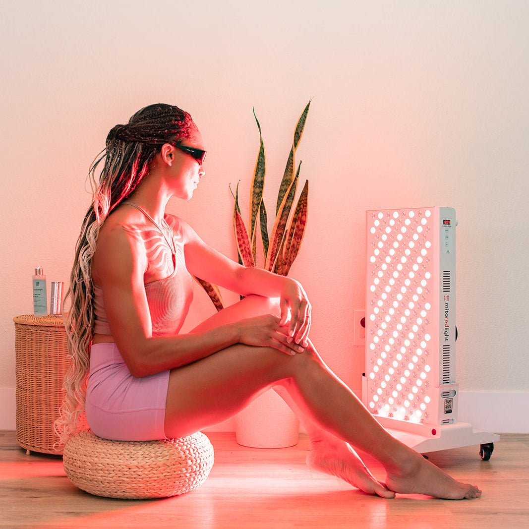 Seated red light session with the MitoPRO+