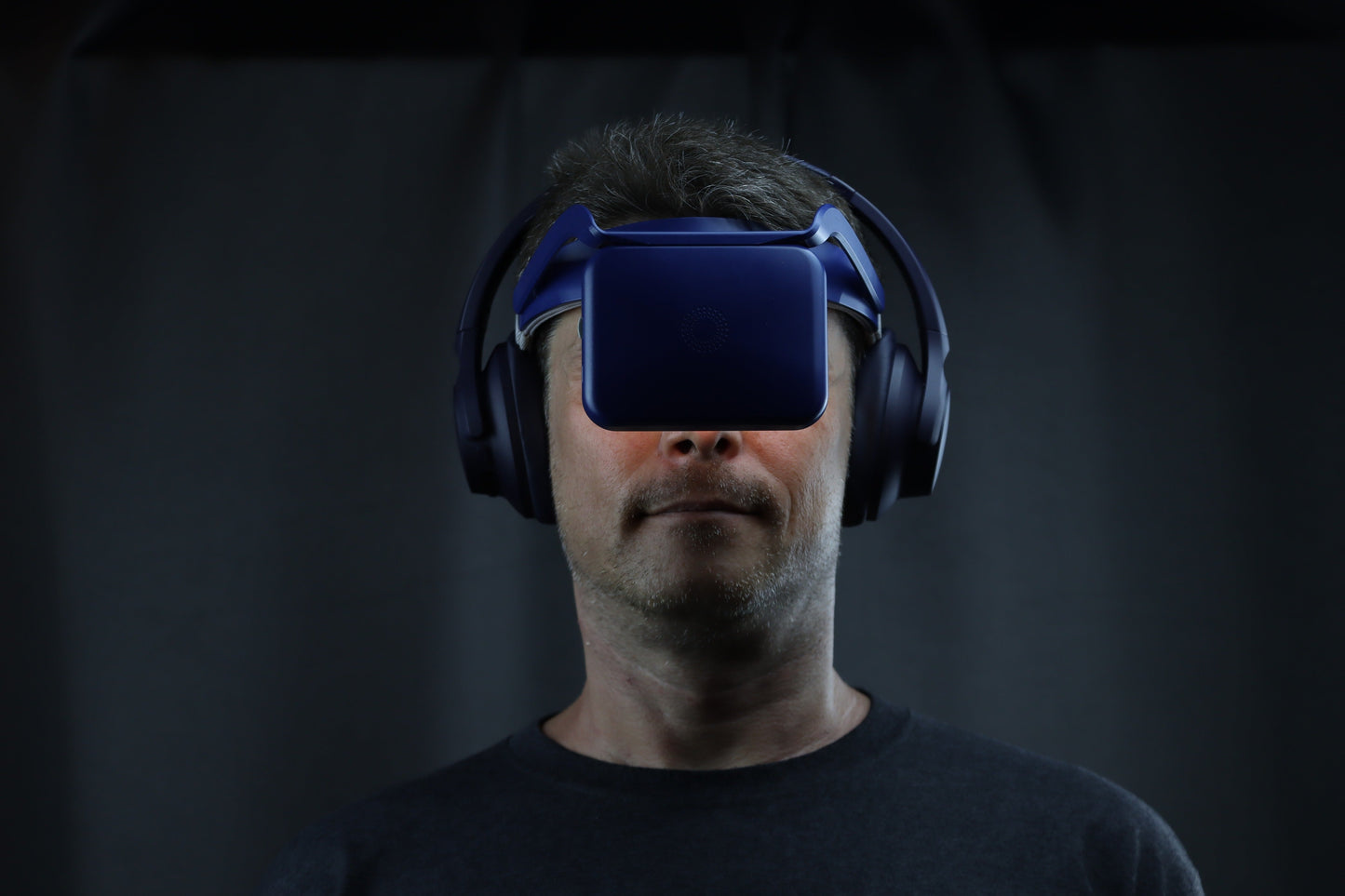 NeuroVIZR Experience Pack NR9 worn during a light session